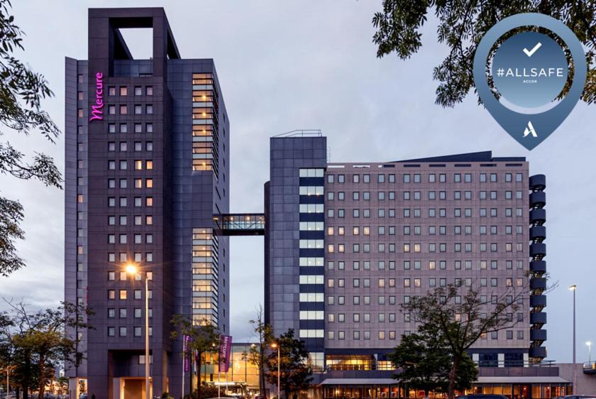 mercure_amsterdam_city_ourside