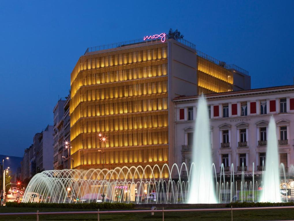 moxy_athens_outside